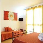 Bed & Breakfast Erminia - Free Parking E Mare Vicino