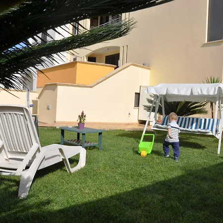 Erminia - Free Parking E Mare Vicino פרזיצ'ה