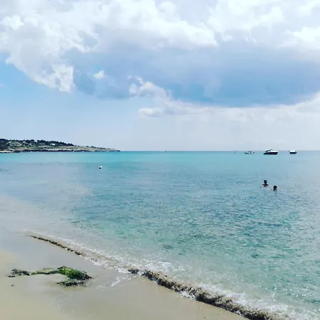 Erminia - Free Parking E Mare Vicino 4*