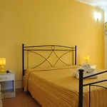Erminia - Free Parking E Mare Vicino