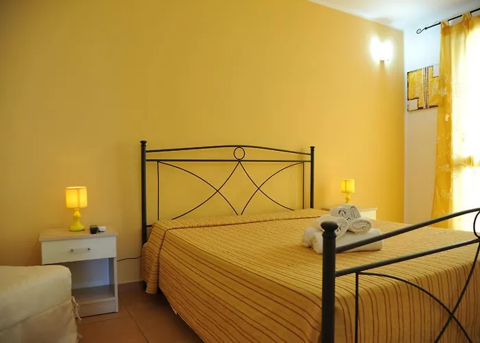 Erminia - Free Parking E Mare Vicino